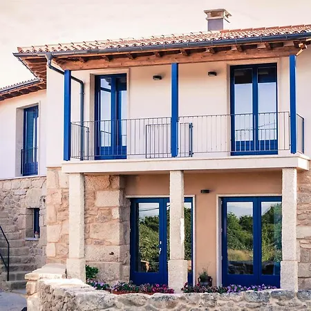 Ribeira Sacra Apartament *